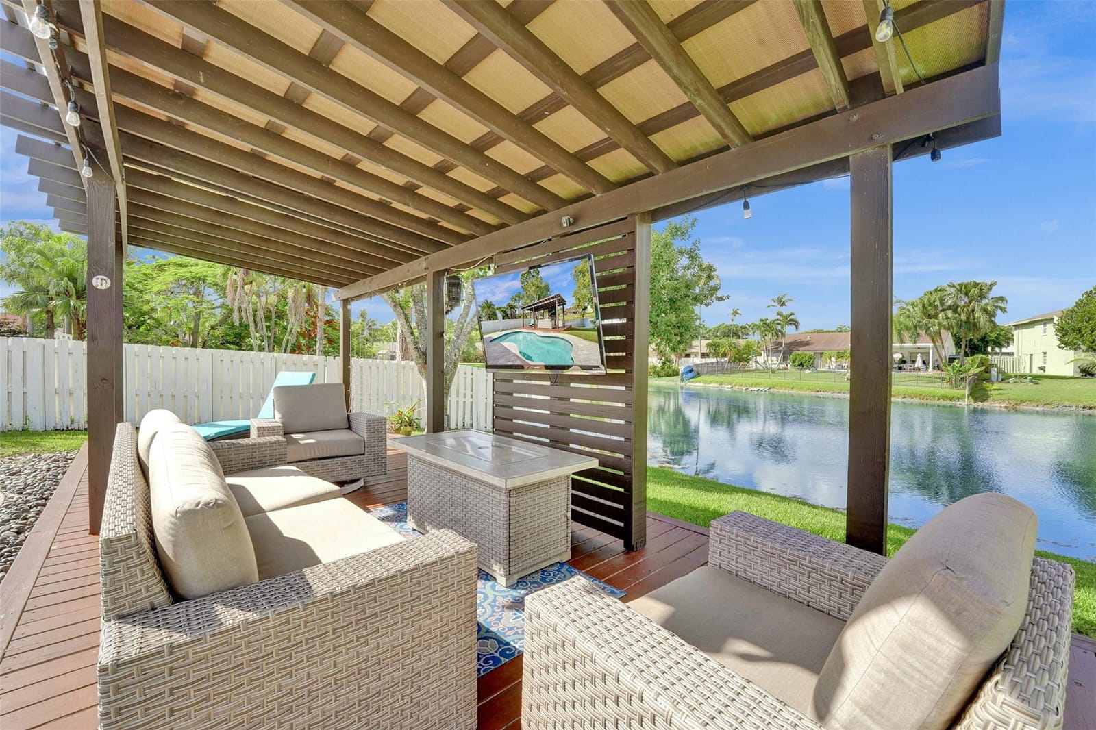 14470 Fairfax Place, Davie, FL 33325 photo 25
