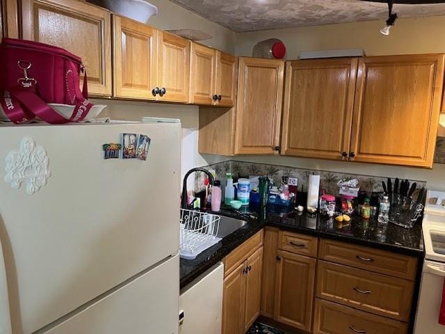 9330 Lagoon Place 406 — photo 11