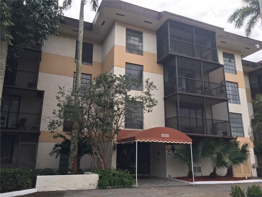 5530 NW 44th Street 301C — photo 3