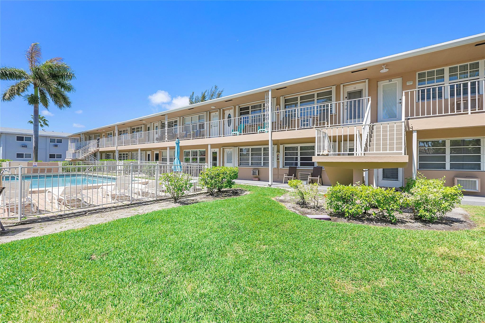 500 Layne Boulevard 6, Hallandale Beach, FL 33009, Hallandale Beach
