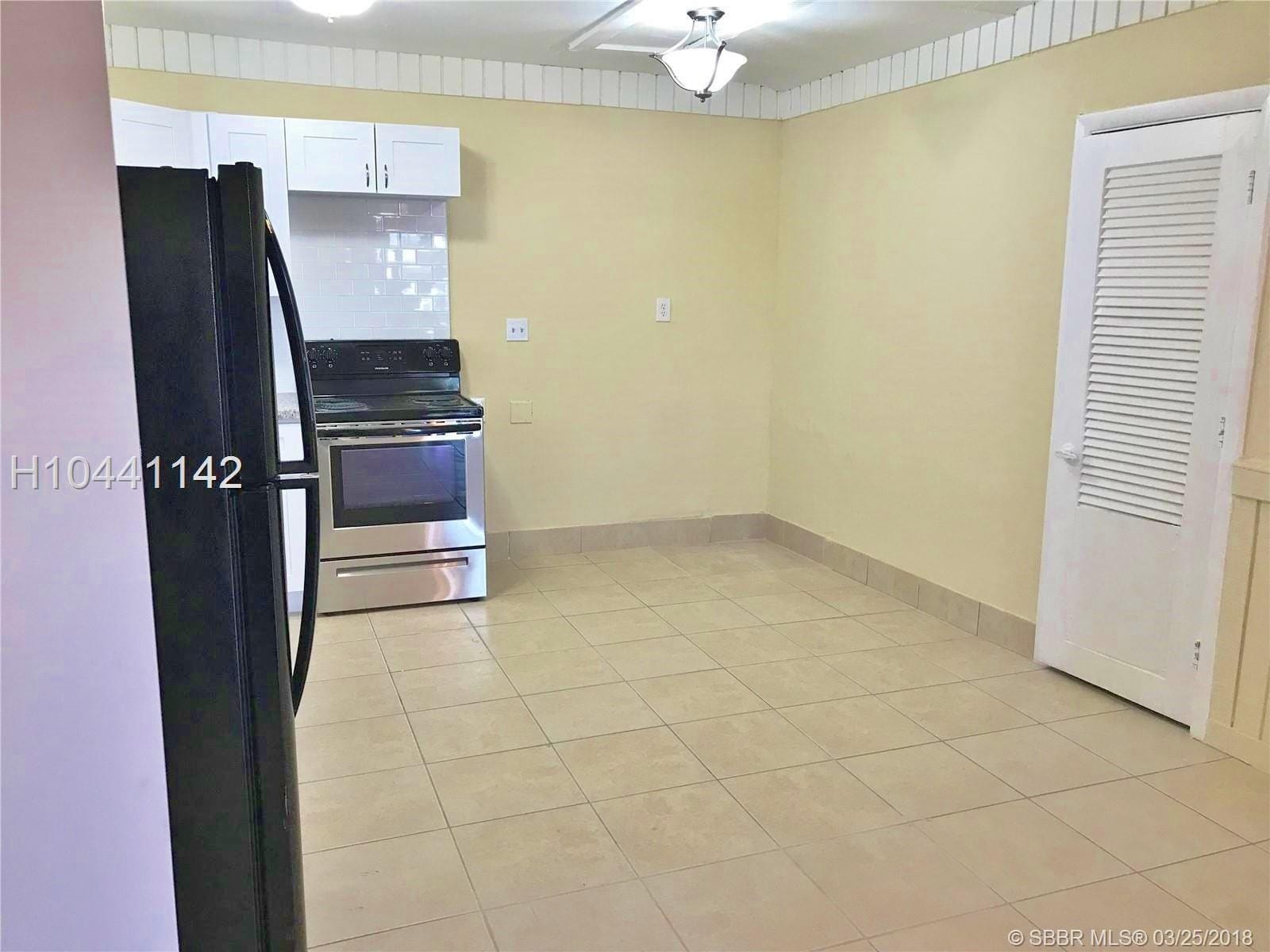 1521 N 59th Terrace, Hollywood, FL 33021 photo 5