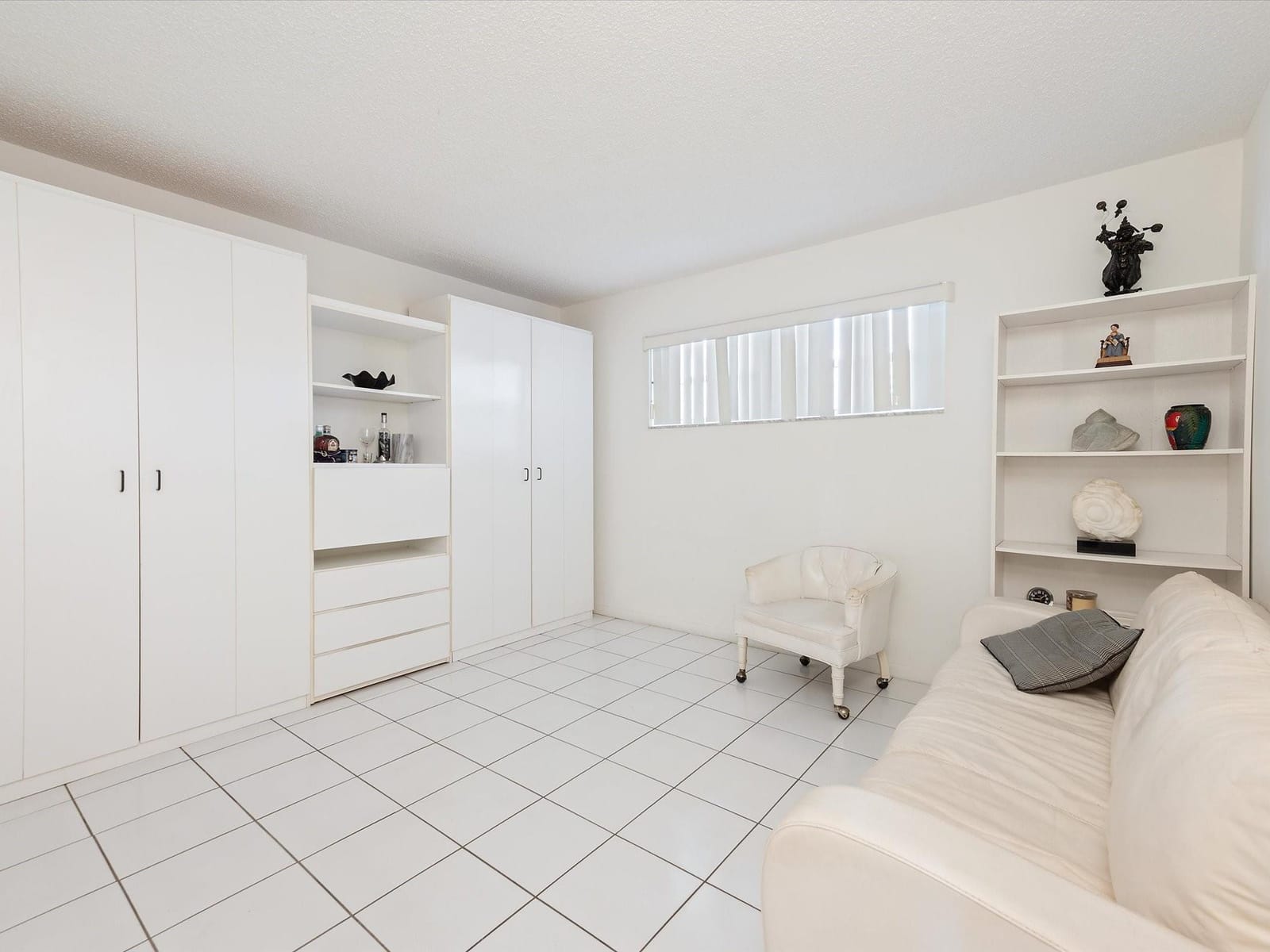 9923 S Hollybrook Lake Drive 109, Pembroke Pines, FL 33025 photo 18