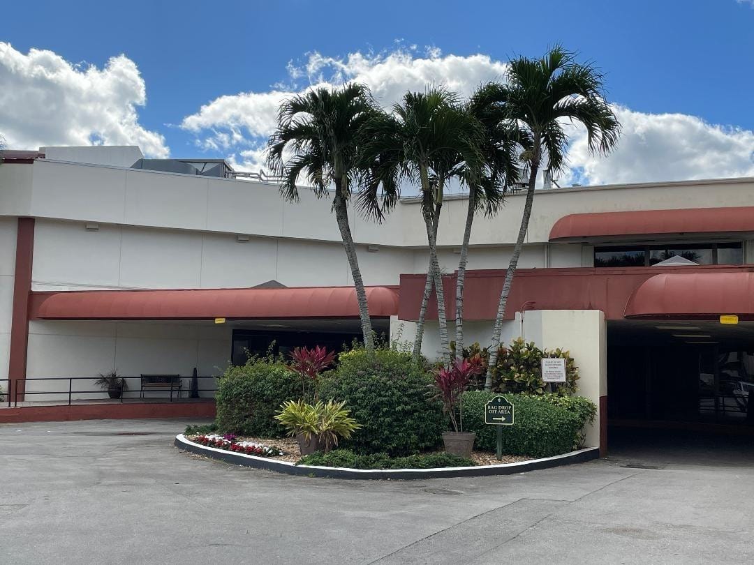 9923 S Hollybrook Lake Drive 109, Pembroke Pines, FL 33025 photo 24