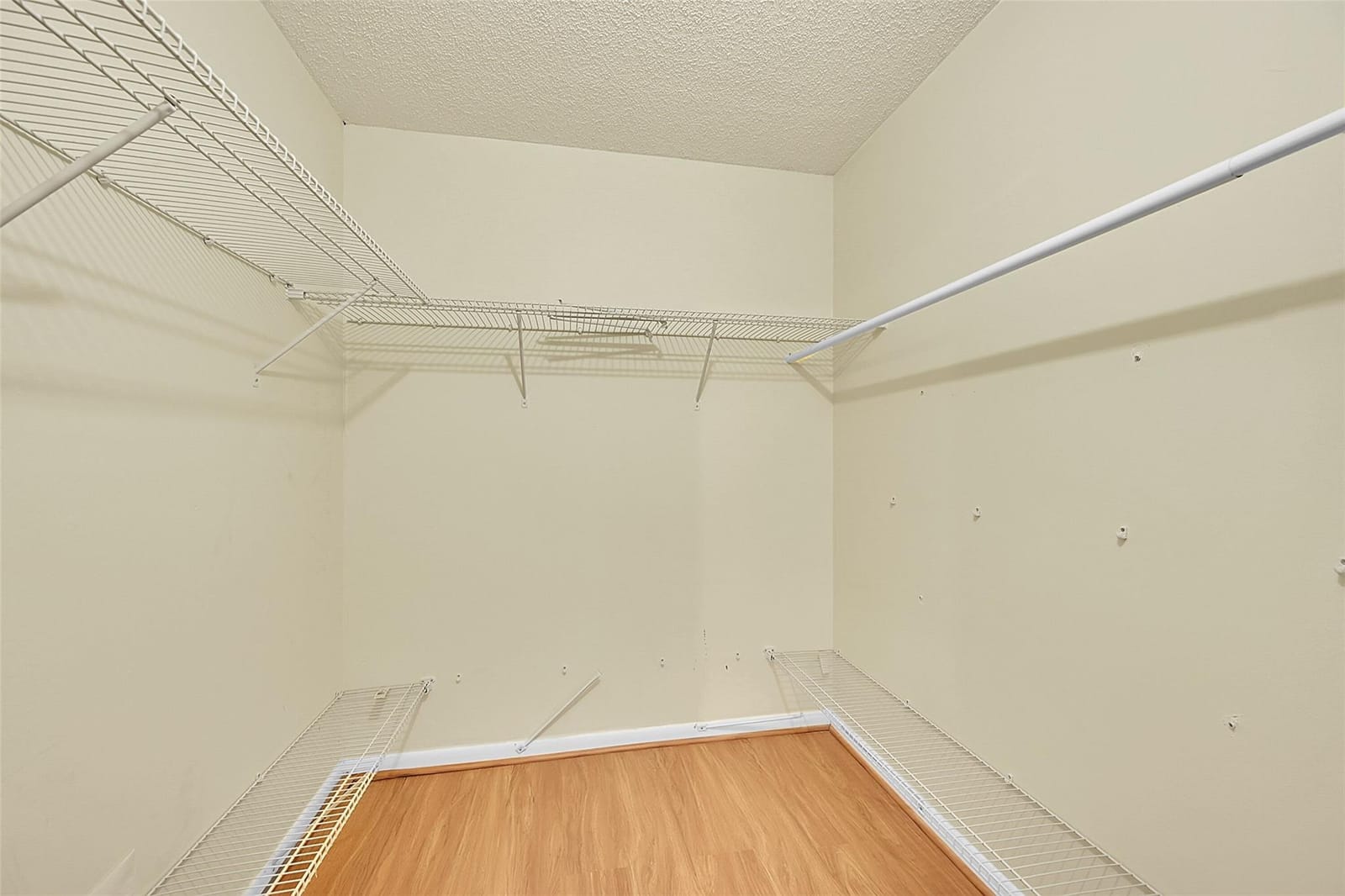 2901 Victoria Circle K3 — photo 11