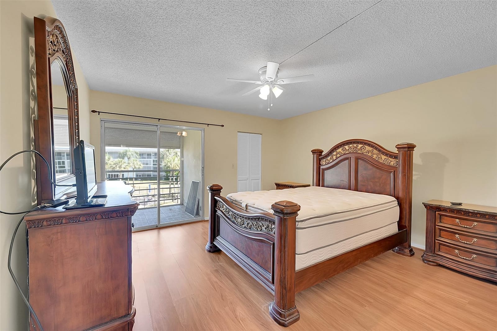 2901 Victoria Circle K3 — photo 4