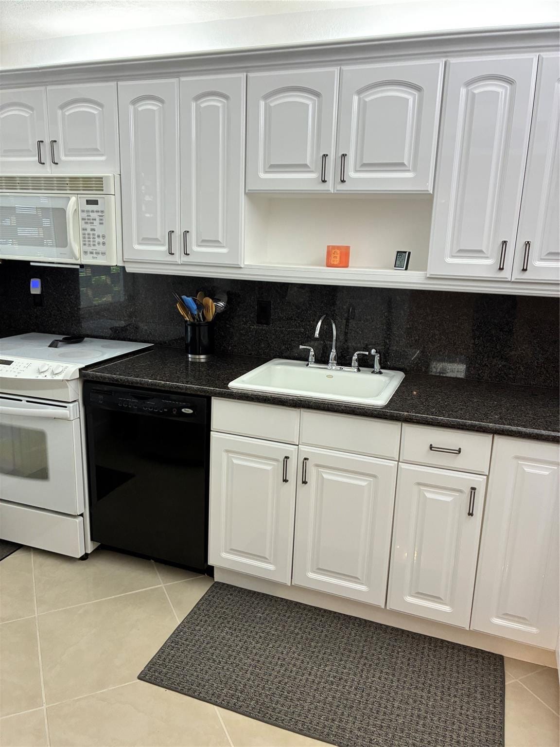 3010 NE 16 Avenue 102, Oakland Park, FL 33334 photo 18