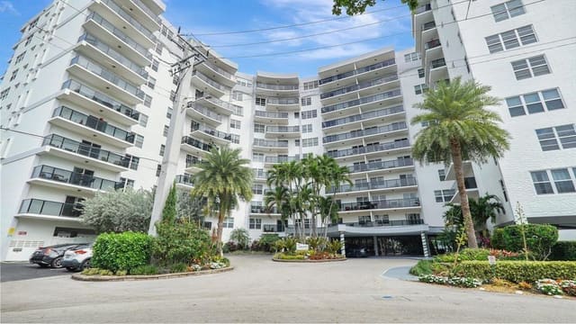 5100 Dupont Boulevard 5M, sold in The Warwick, Fort Lauderdale, FL