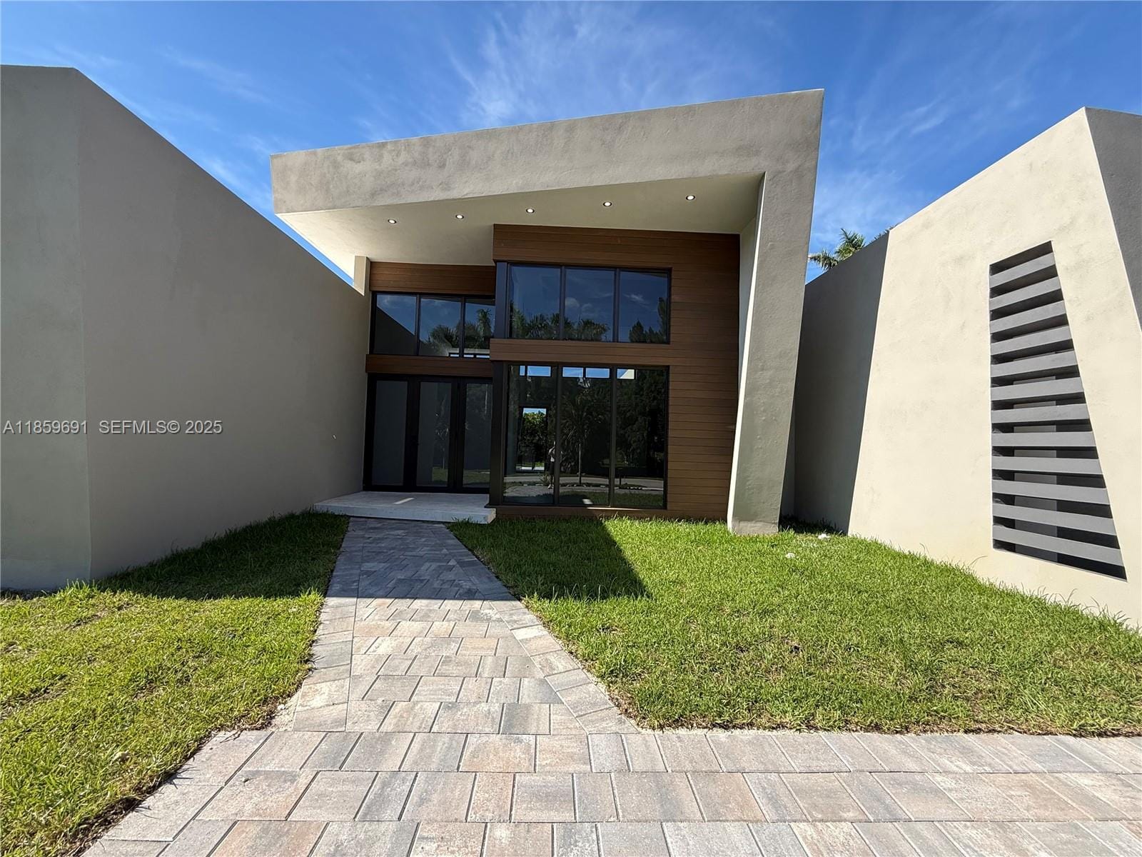 45 NW 158th Street, FL 33169 photo 7