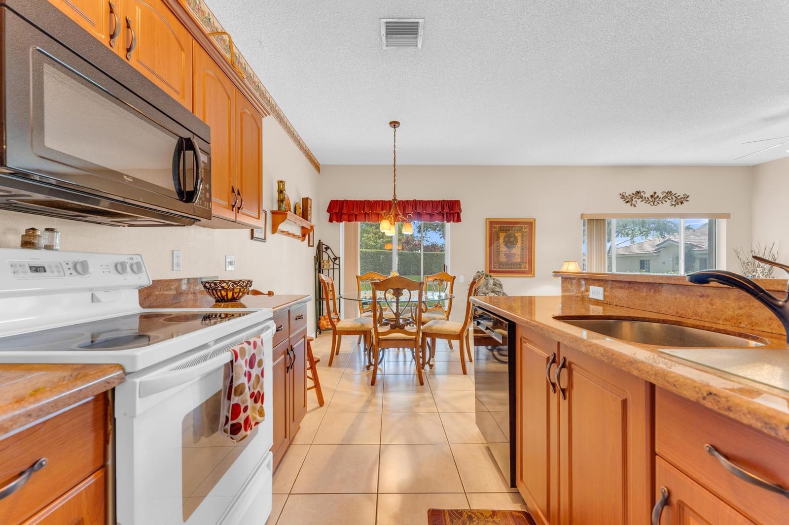 4866 SW 32nd Terrace — photo 7
