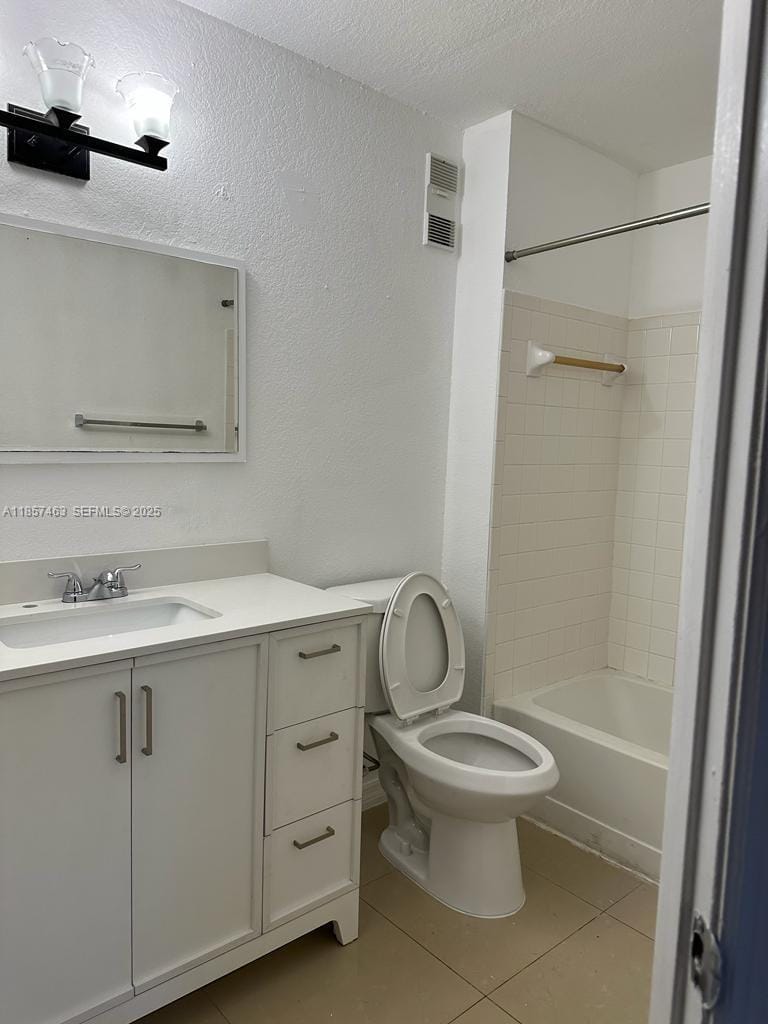 16851 NE 23rd Avenue A212, North Miami Beach, FL 33160 photo 17