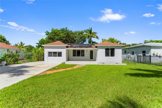 14443 S Biscayne River Road, sold in Biscayne Gardens Sec E Pa, Miami, FL