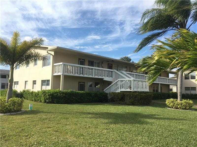 355 Oakridge T 355, Deerfield Beach, FL 33442 photo 12