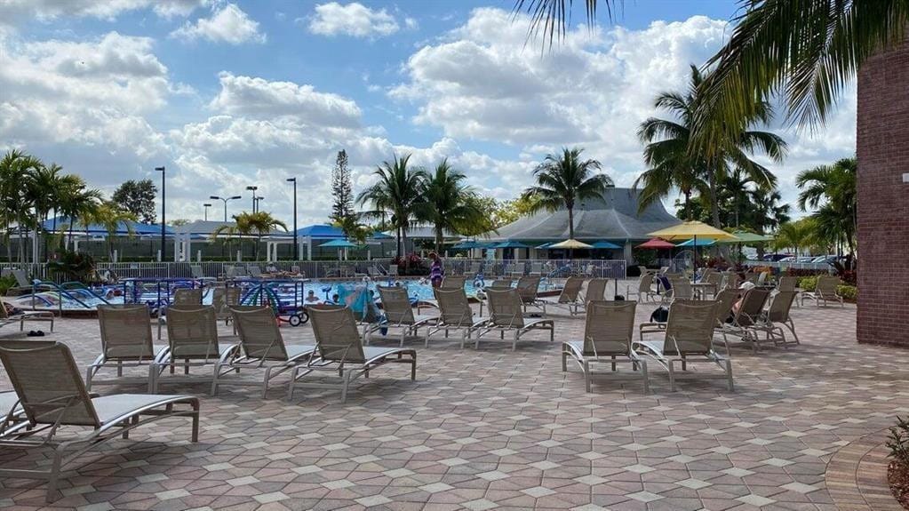 355 Oakridge T 355, Deerfield Beach, FL 33442 photo 19