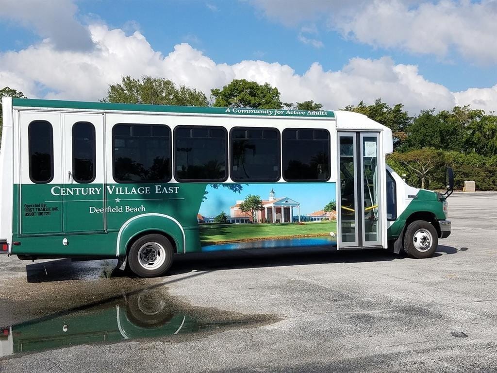 355 Oakridge T 355, Deerfield Beach, FL 33442 photo 24