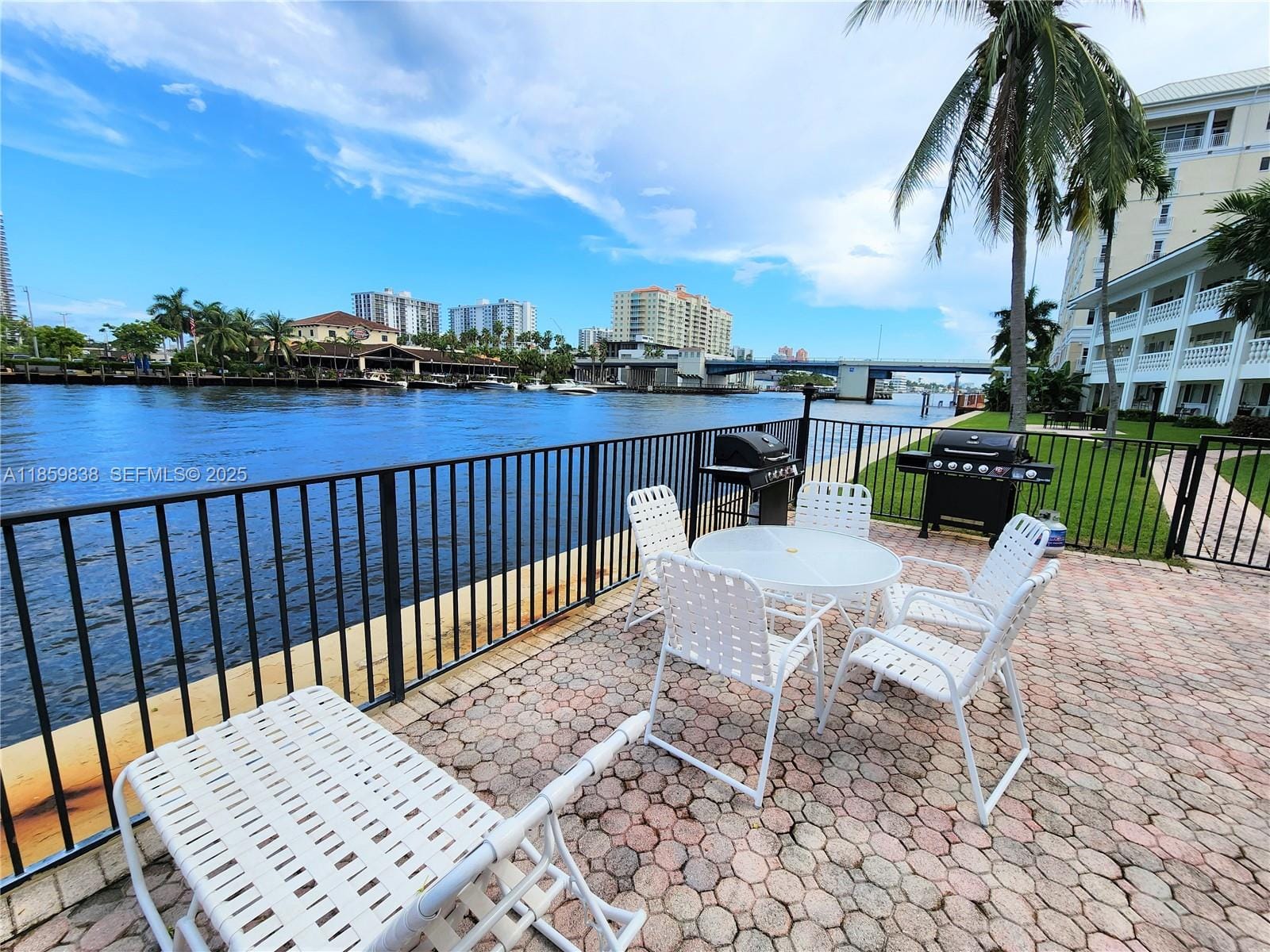 2895 NE 32nd Street 110, Fort Lauderdale, FL 33306 photo 22
