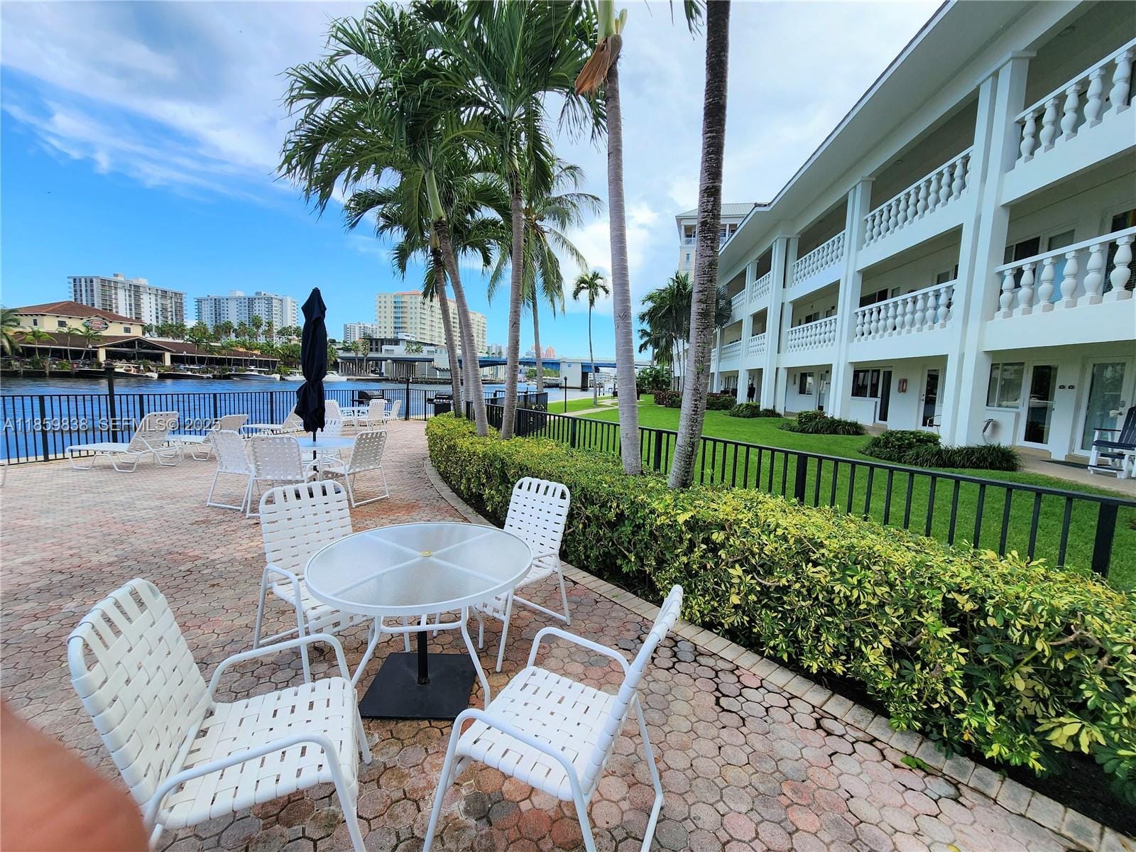 2895 NE 32nd Street 110, Fort Lauderdale, FL 33306 photo 23