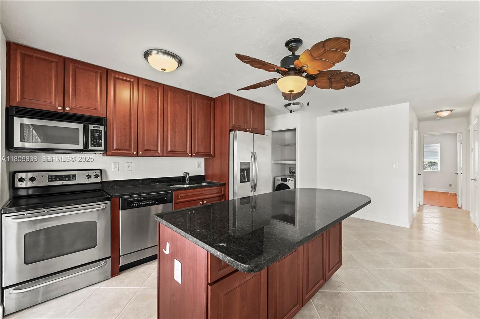 2895 NE 32nd Street 110, Fort Lauderdale, FL 33306 photo 4
