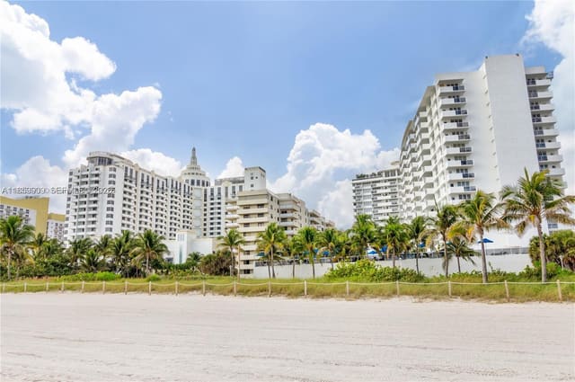 1621 Collins Avenue 404, sold in The Georgian, Miami Beach, FL