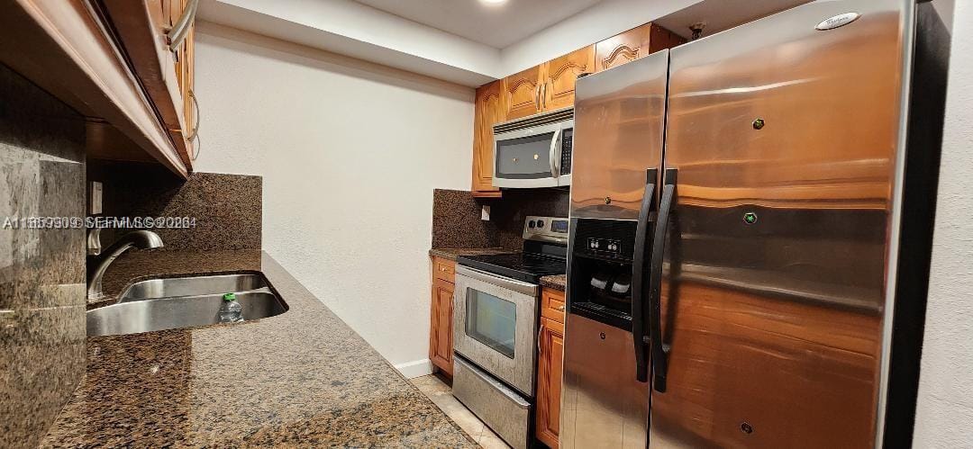 1621 Collins Avenue 404, Miami Beach, FL 33139 photo 4