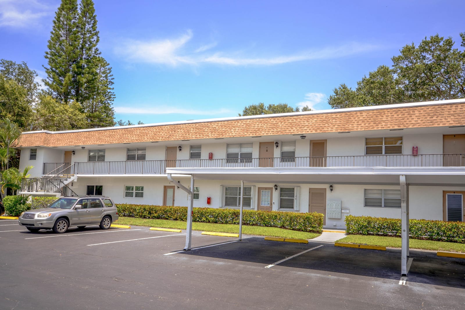 2950 SE Ocean Boulevard 1-7, Stuart, FL 34996