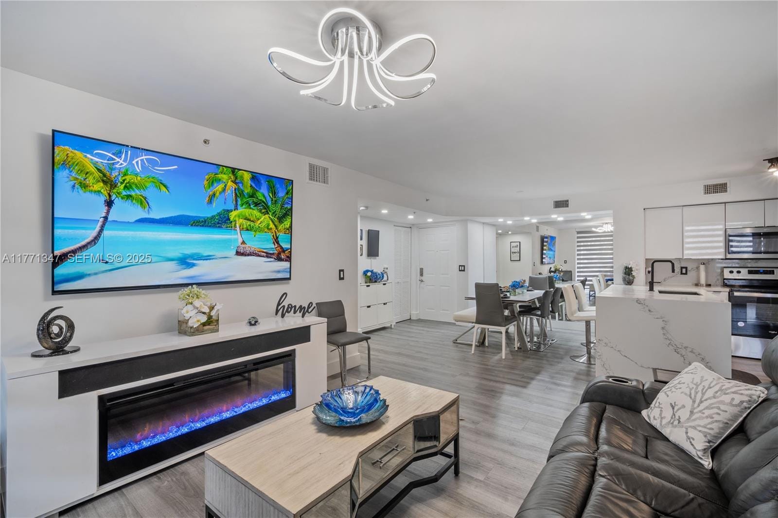2113 Renaissance Boulevard 105, Miramar, FL 33025