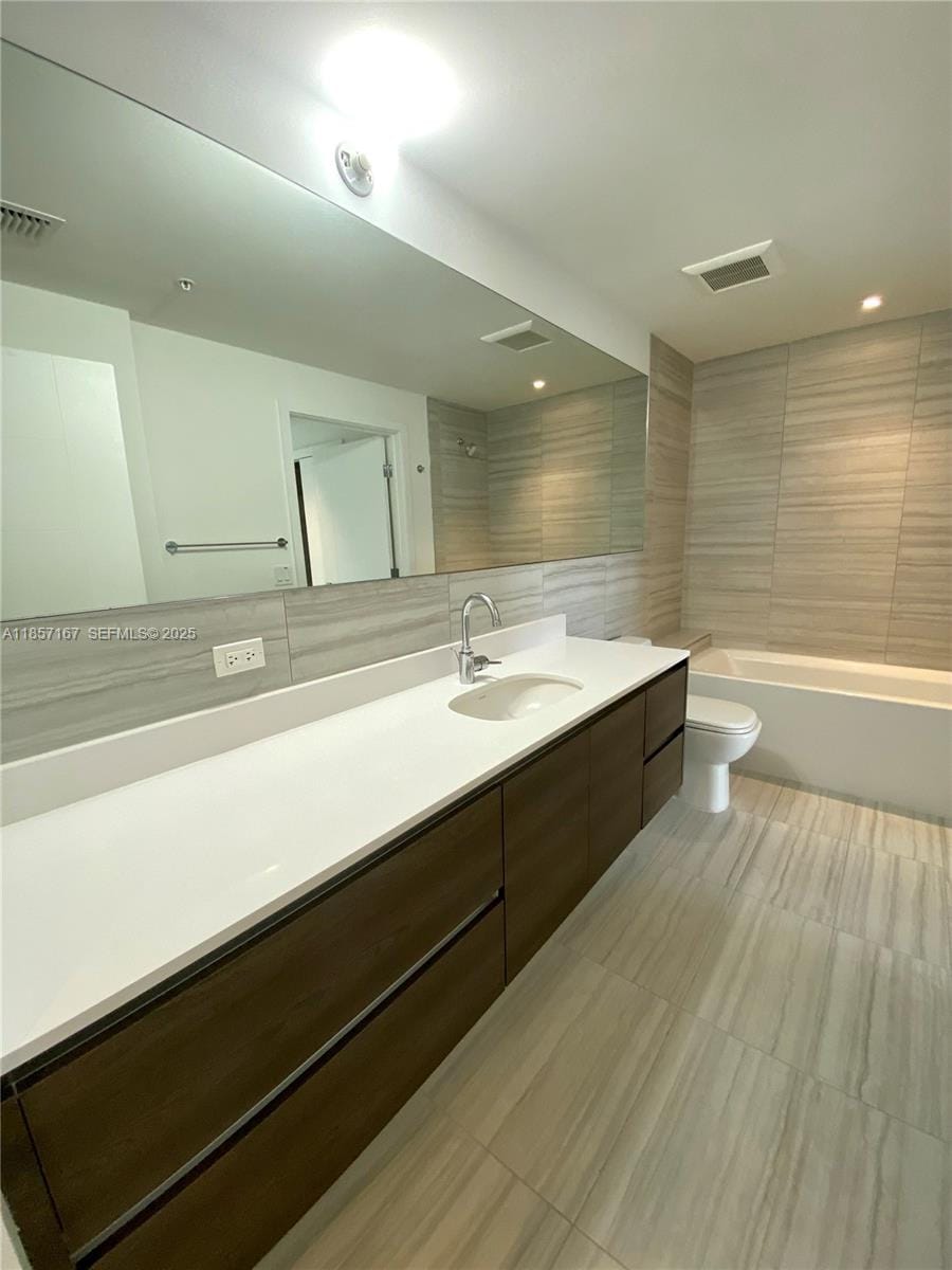301 Altara Avenue 625, Coral Gables, FL 33146 photo 18