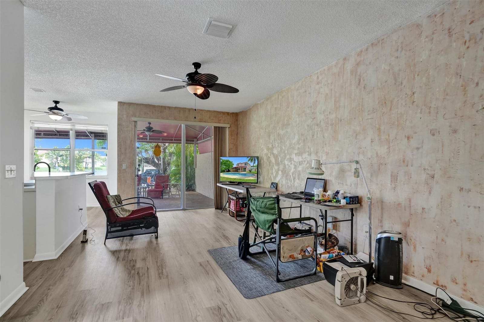 1624 NW 158th Lane, Pembroke Pines, FL 33028 photo 22