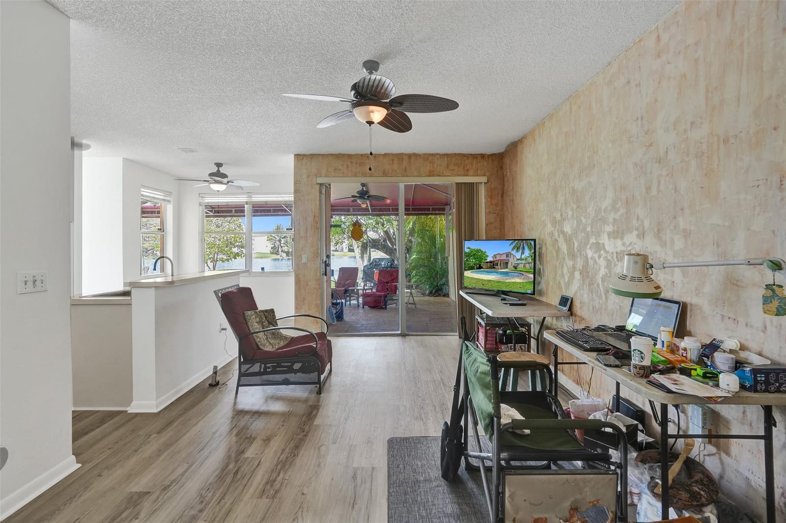 1624 NW 158th Lane, Pembroke Pines, FL 33028 photo 23