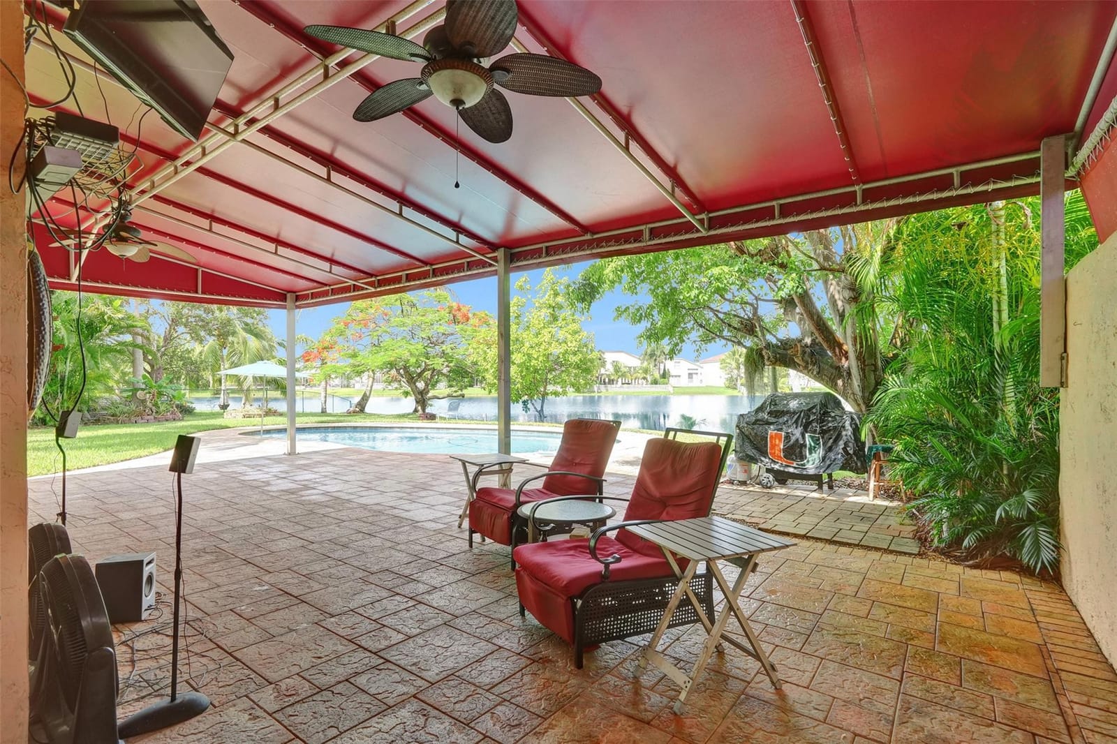 1624 NW 158th Lane, Pembroke Pines, FL 33028 photo 27