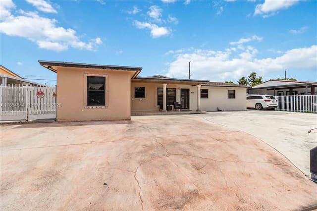 18001 NW 42nd Place, Miami Gardens, FL 33055