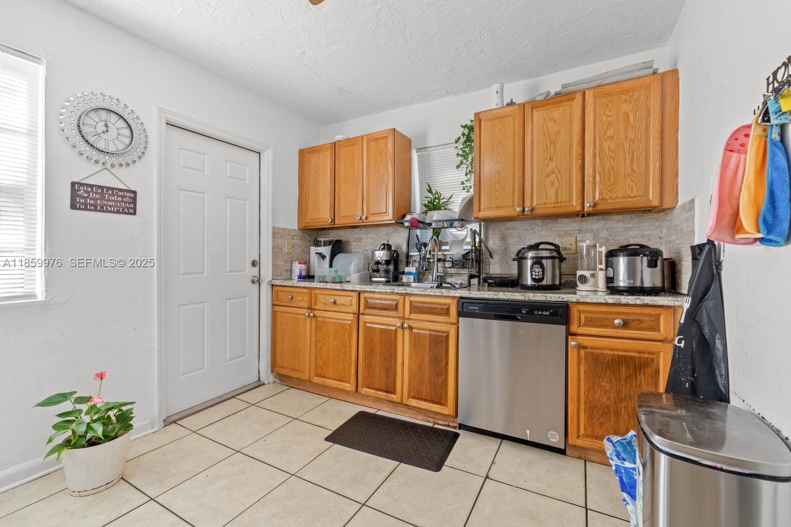 1304 NW 43rd Street, Miami, FL 33142 photo 14