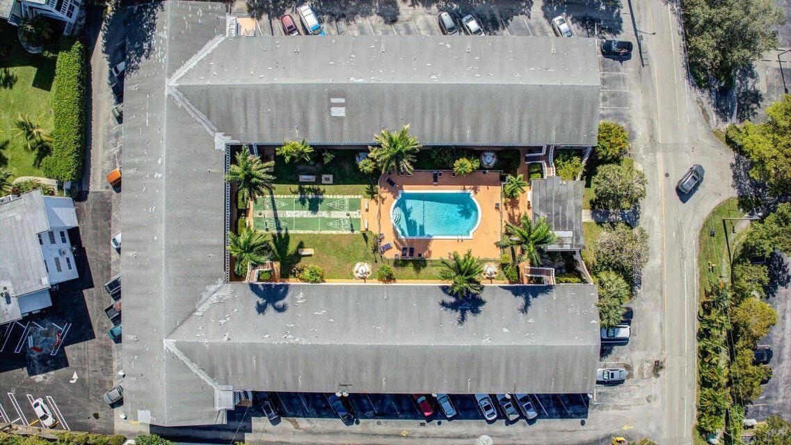 160 NE 8th Avenue 26a, Hallandale Beach, FL 33009 photo 26
