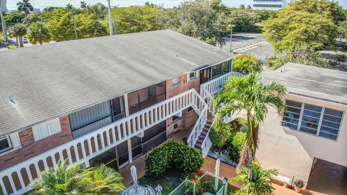 160 NE 8th Avenue 26a, Hallandale Beach, FL 33009 photo 29