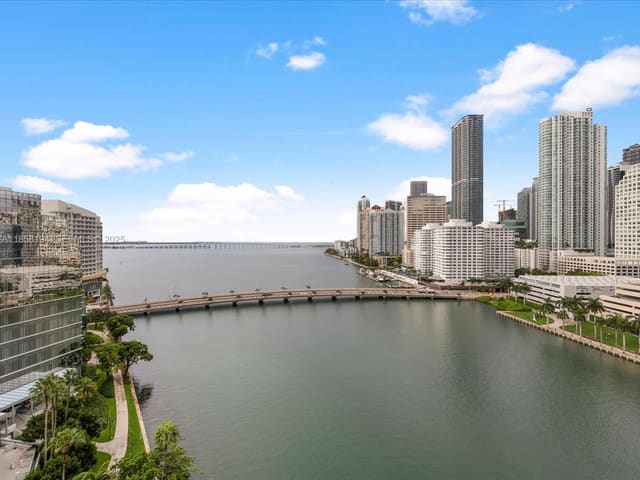 701 Brickell Key Boulevard 1603, Miami, FL 33131