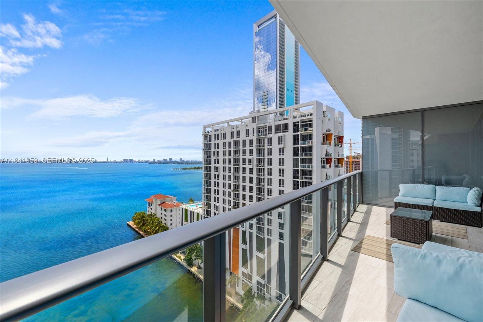 460 NE 28th Street 1605, Miami, FL 33137 photo 1