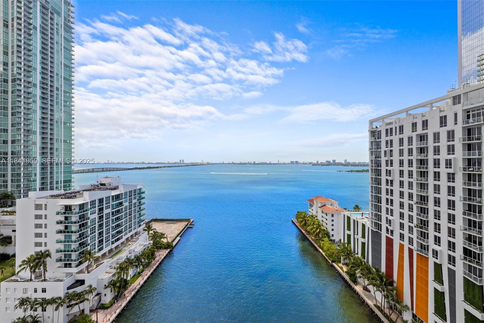 460 NE 28th Street 1605, Miami, FL 33137 photo 2