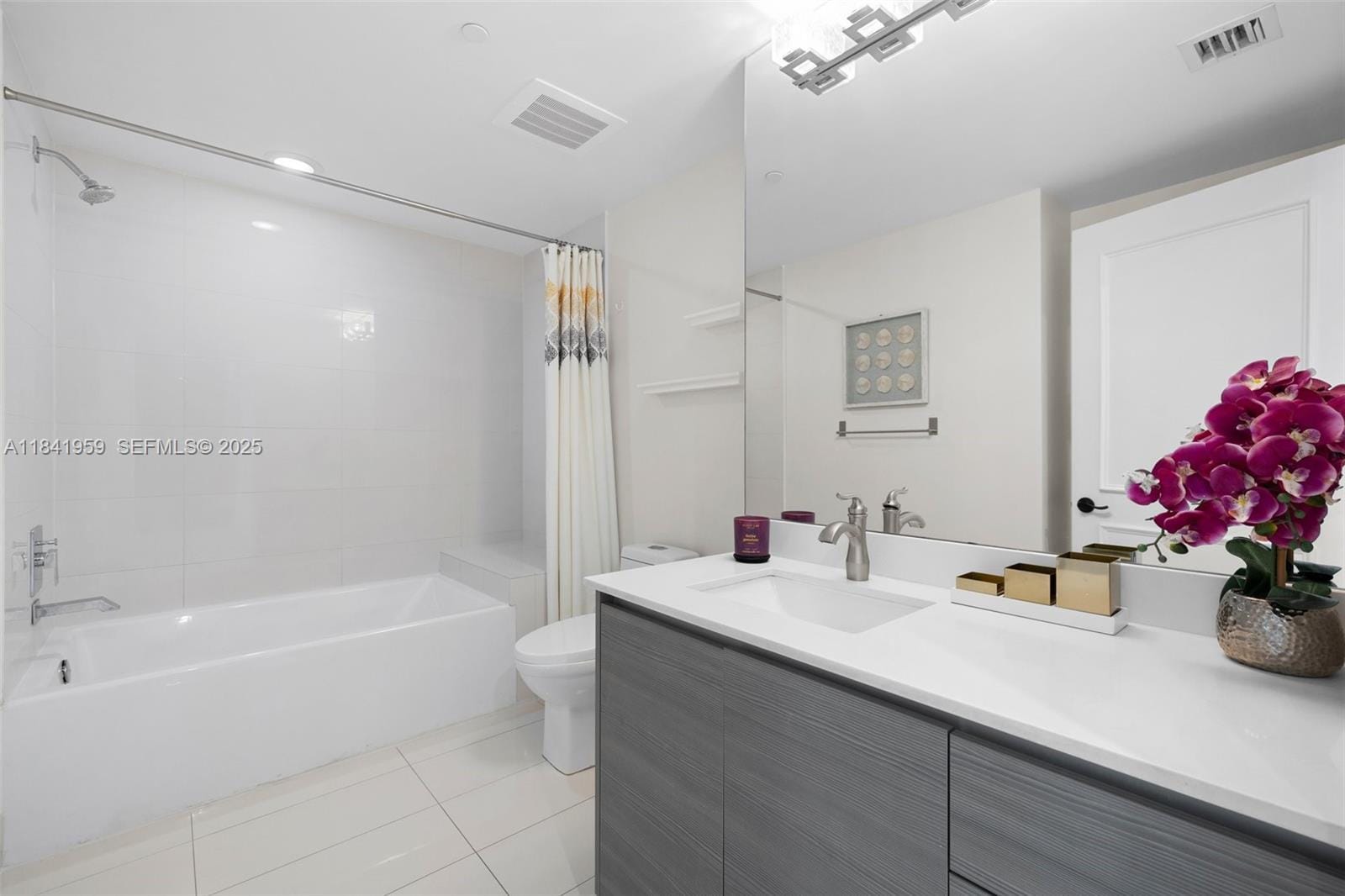 460 NE 28th Street 1605, Miami, FL 33137 photo 25