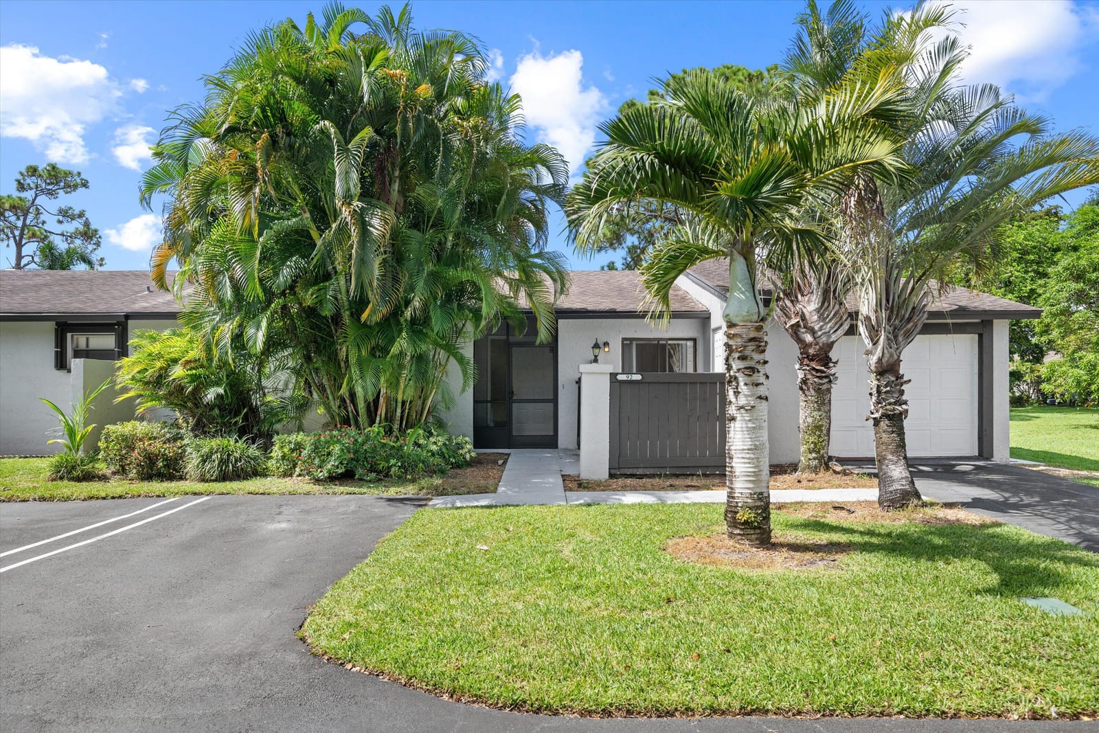 92 Conaskonk Circle, Royal Palm Beach, FL 33411