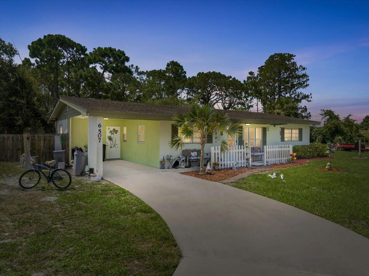 6507 Deer Park Avenue — photo 2