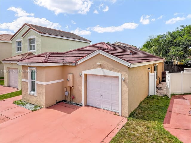6311 Navajo Terrace, sold in Coral Bay Replat Section, Margate, FL