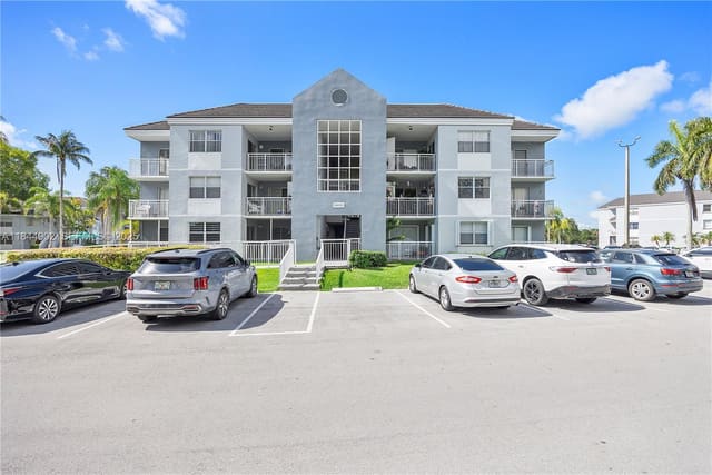 8620 SW 212th Street 301, Cutler Bay, FL 33189