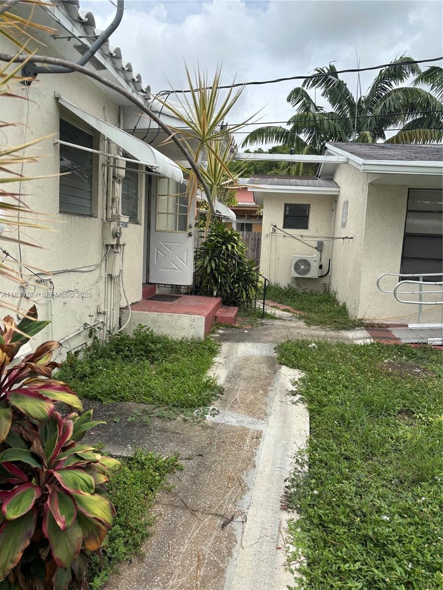 1841 Taft Street, Hollywood, FL 33020 photo 2