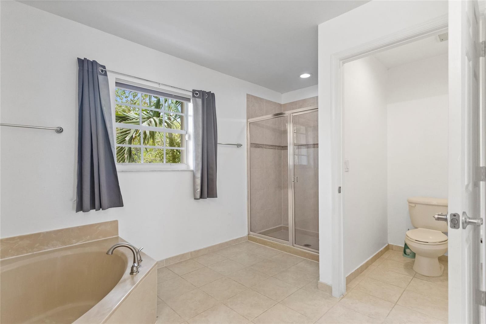 7440 Willow Grove Place, Davie, FL 33314 photo 9