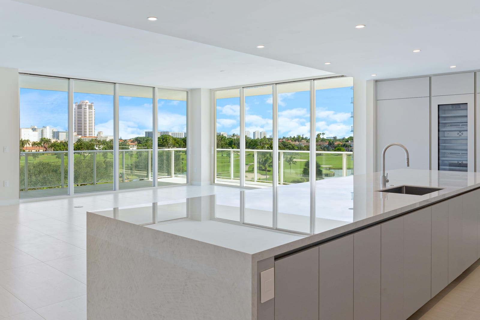 210 SE Mizner Boulevard 502, Boca Raton, FL 33432 photo 2
