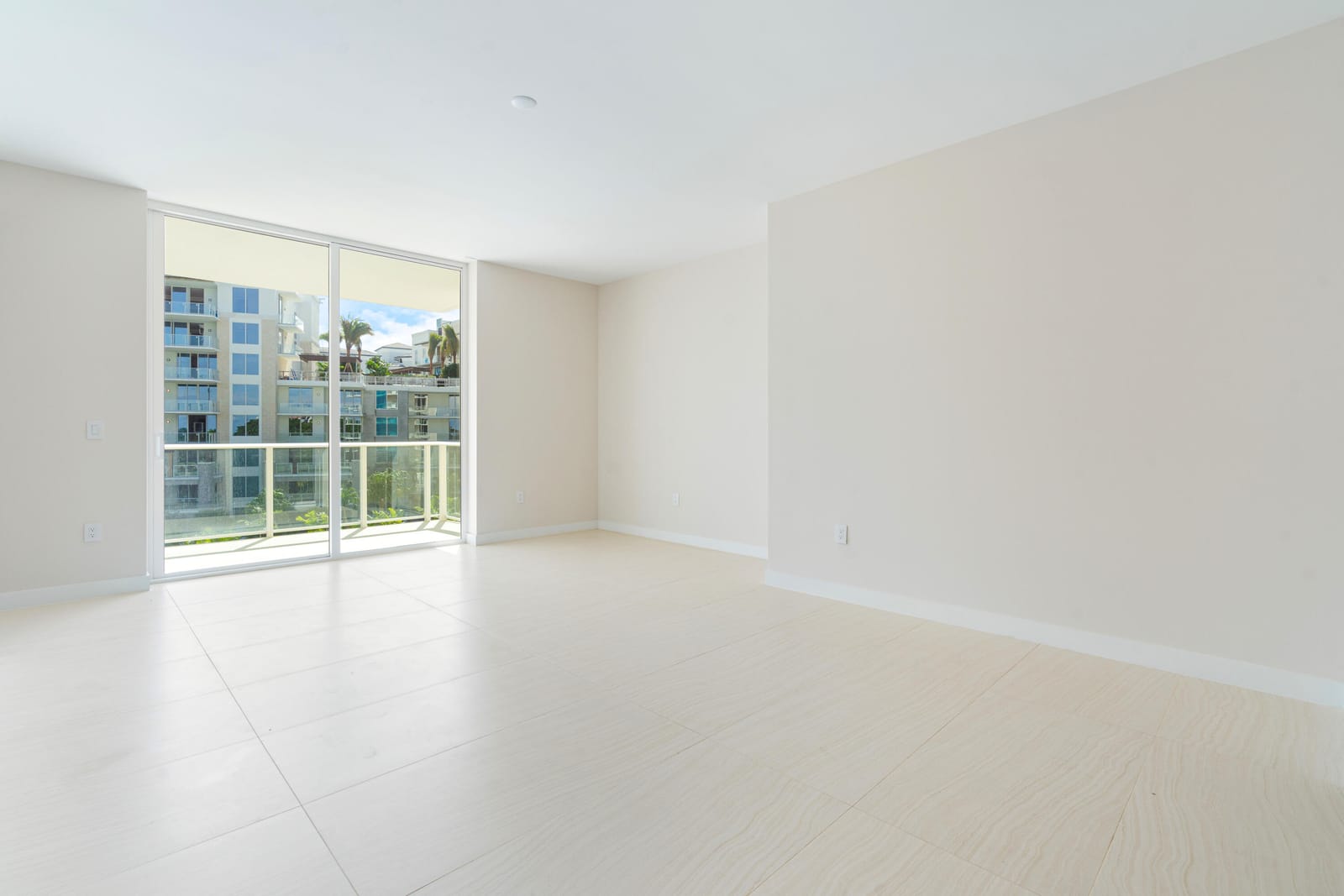 210 SE Mizner Boulevard 502, Boca Raton, FL 33432 photo 8