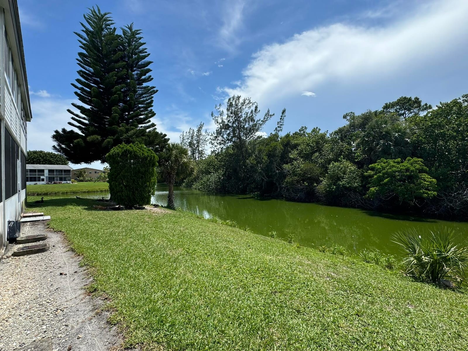 86 Northampton E, West Palm Beach, FL 33417 photo 6