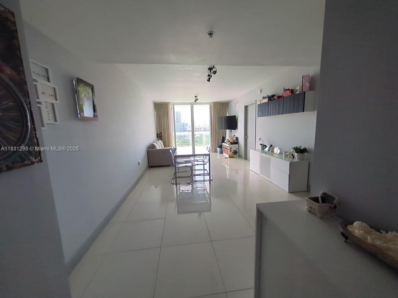 1861 NW S River Drive 1110, Miami, FL 33125 photo 6