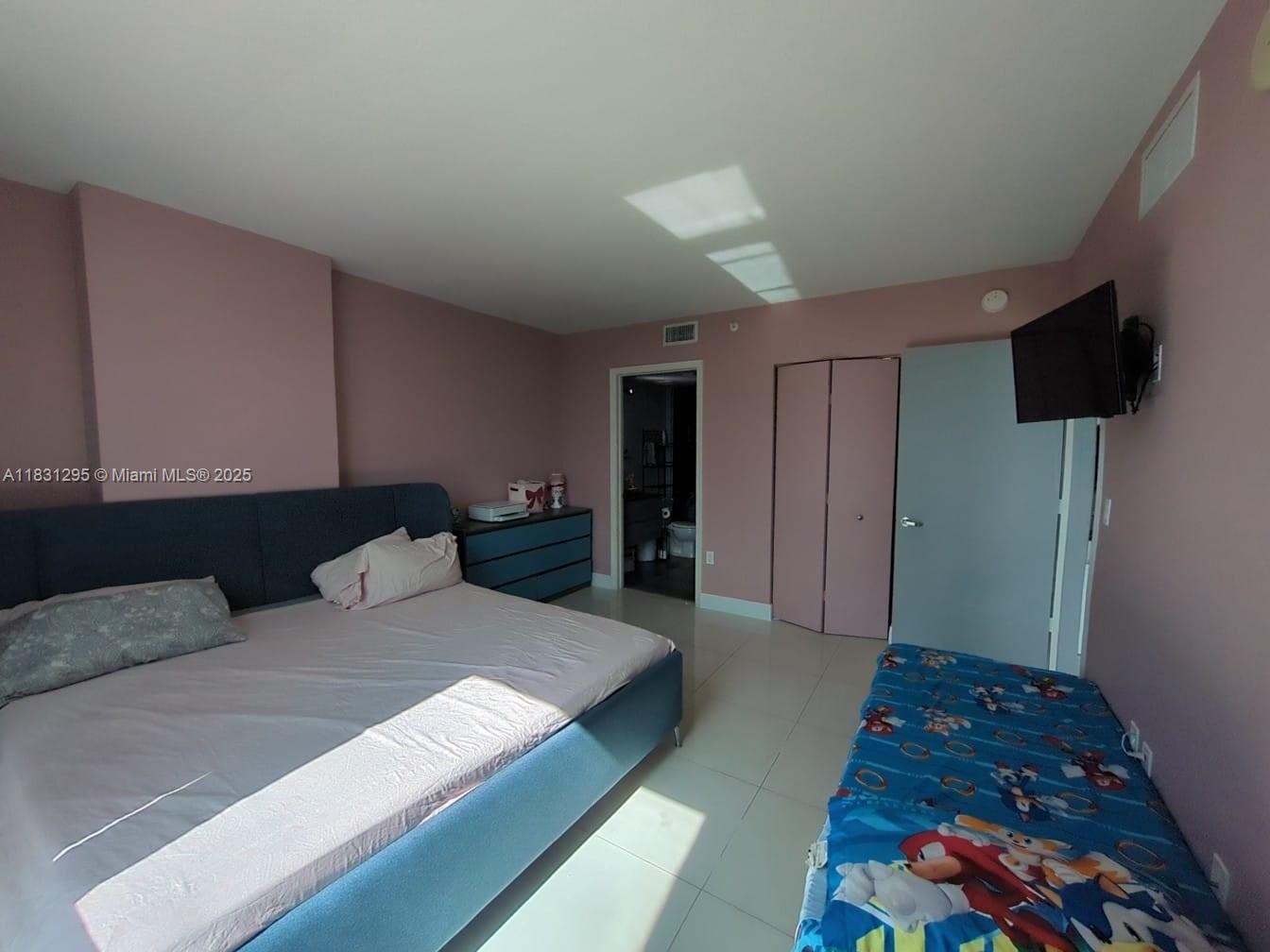 1861 NW S River Drive 1110, Miami, FL 33125 photo 7