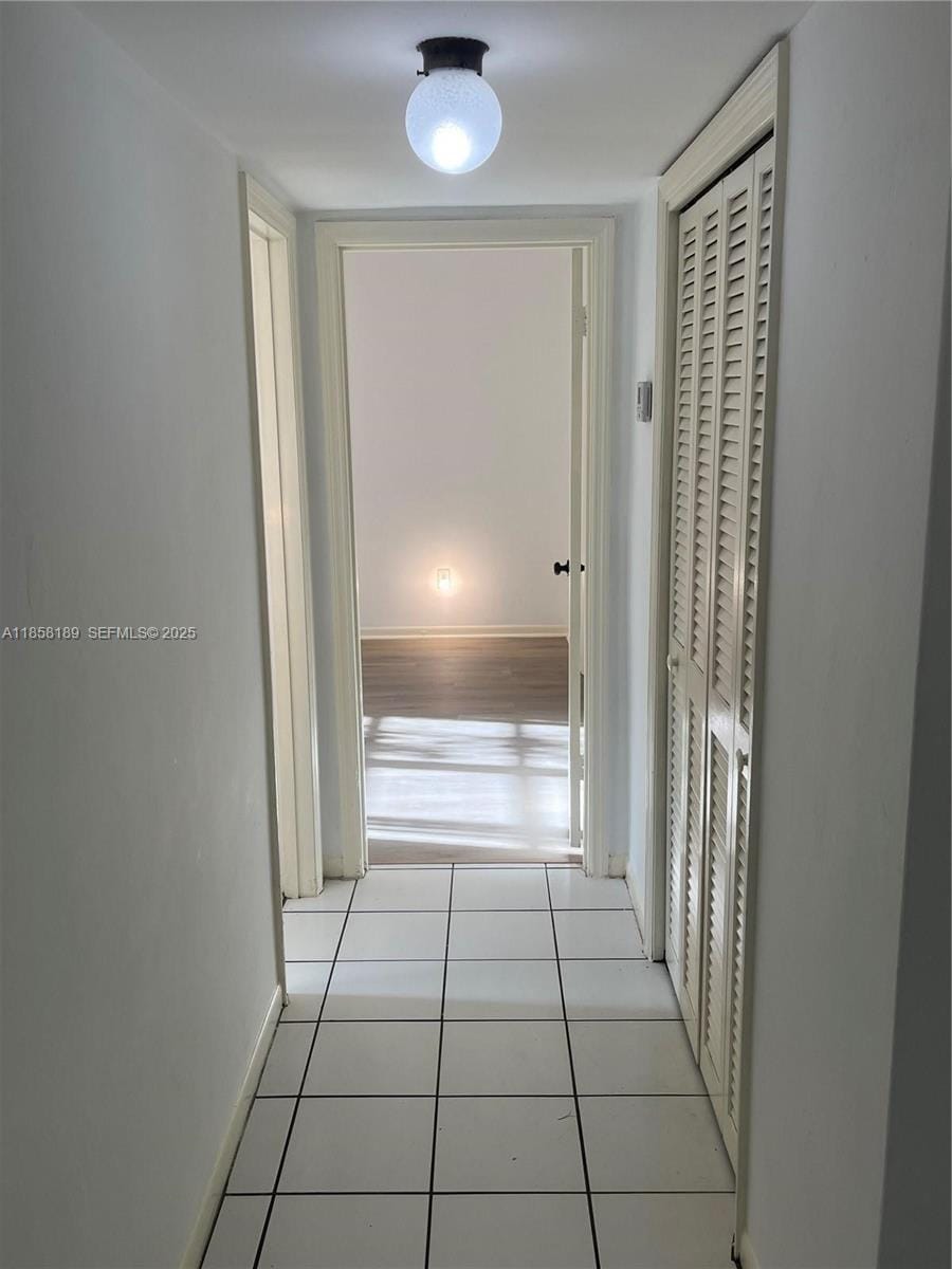 1239 Mariposa Avenue 4, Coral Gables, FL 33146 photo 10