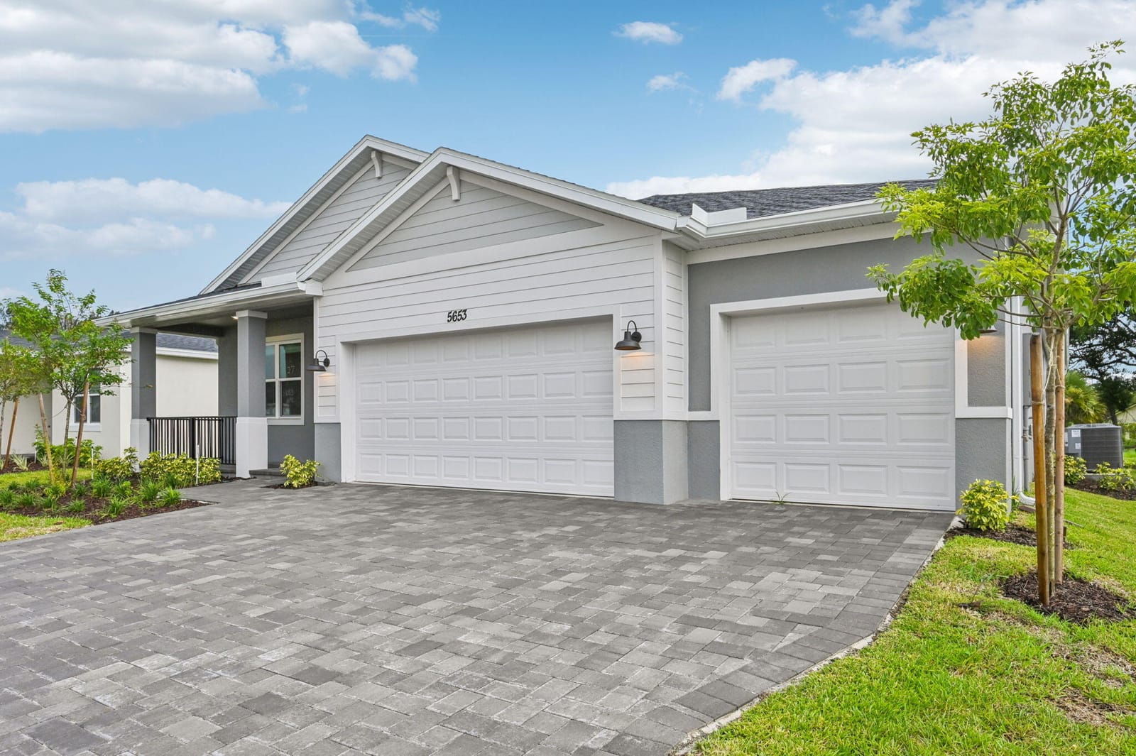 5653 Hampton Park Circle — photo 3